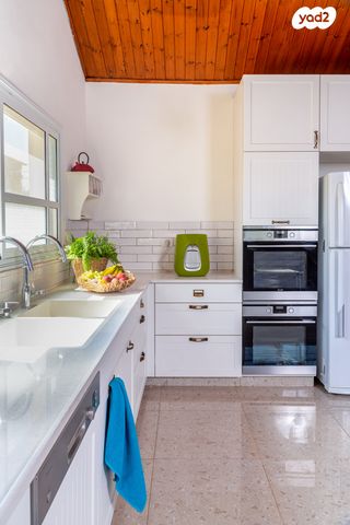 בית פרטי/ קוטג', הנוטרים 1, שבי שומרון, שבי שומרון