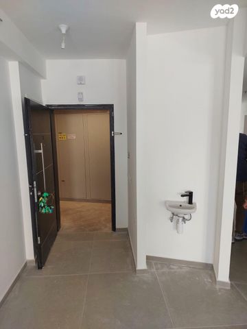 דירה, יעקב טהון 13, קרית היובל, ירושלים