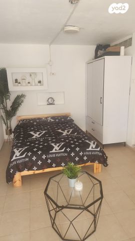 אשכולי פז 10