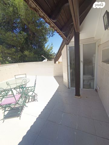 גג/ פנטהאוז, אפרתה 5, תלפיות, ירושלים