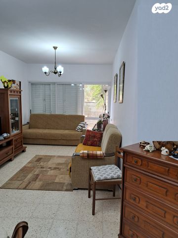 רחבת אמציה 15