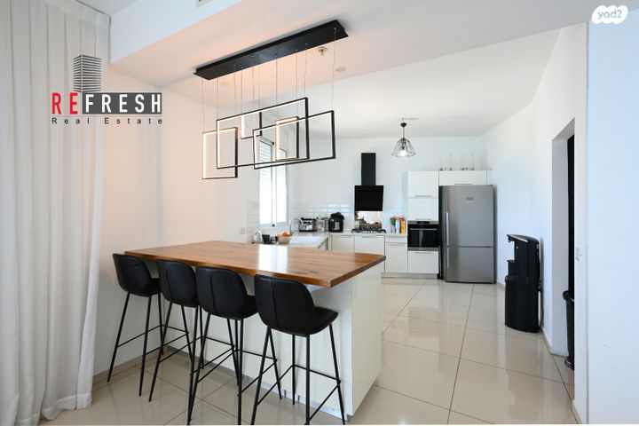 דירה, שדרות בן גוריון 2, נתניה