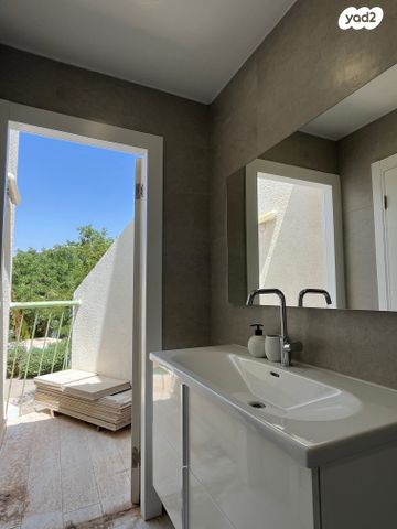 בית פרטי/ קוטג', נחל עמרם, דקל, אילת