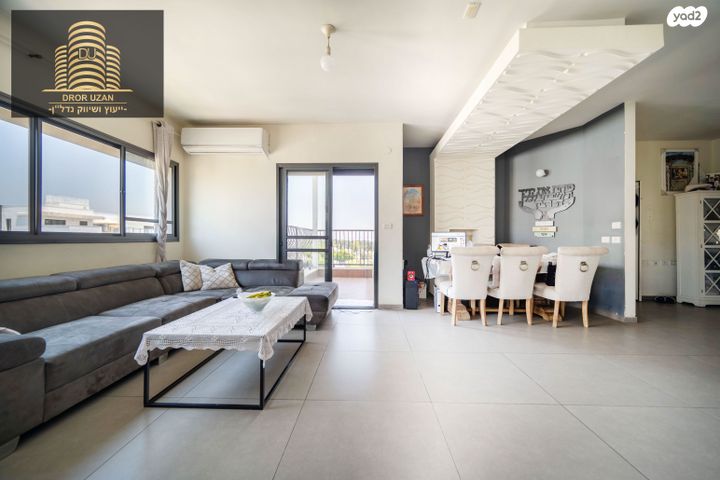 דופלקס, מנחם רצון, מחנה יהודה, פתח תקווה