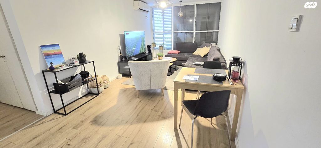 דירה, בנימיני, נחלת יצחק, תל אביב יפו