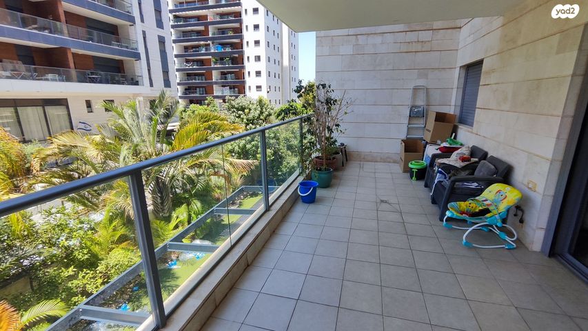 דירה, כפר גנים ג, פתח תקווה