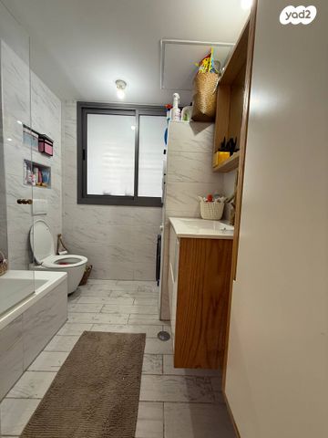 דירה, יוסף אהרונוביץ', נווה רמז, חולון