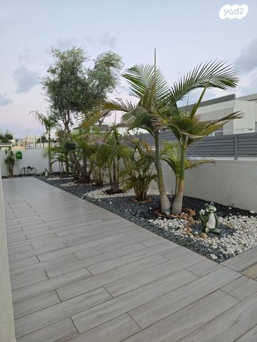 בית פרטי/ קוטג', עופרה חזה, באר שבע