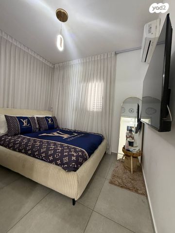 דירה, יוסף אהרונוביץ', נווה רמז, חולון