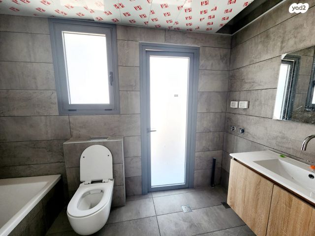 גג/ פנטהאוז, מרכז, קרית עבודה, חולון