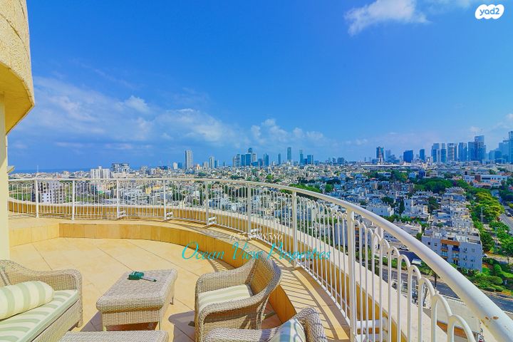 גג/ פנטהאוז, אסירי ציון 19, קרית שלום, תל אביב יפו