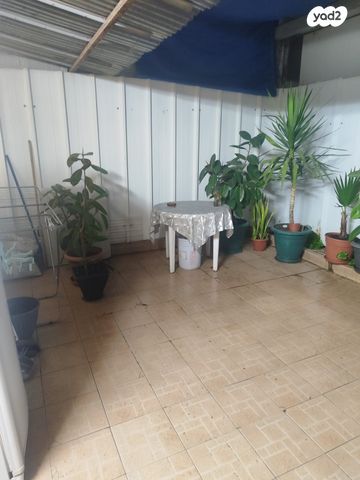 בית פרטי/ קוטג', גליקסון, קרית גת