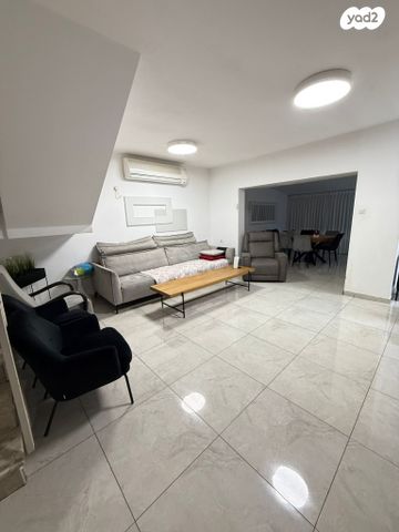 דירת גן, אשקלון