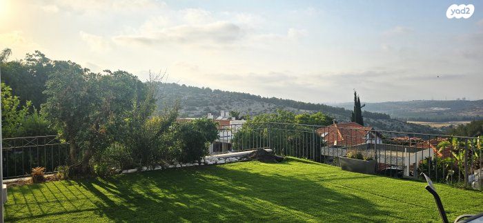 בית פרטי/ קוטג', נופית