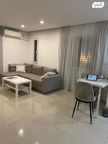 דירה, מוריה, שכונה א', באר שבע