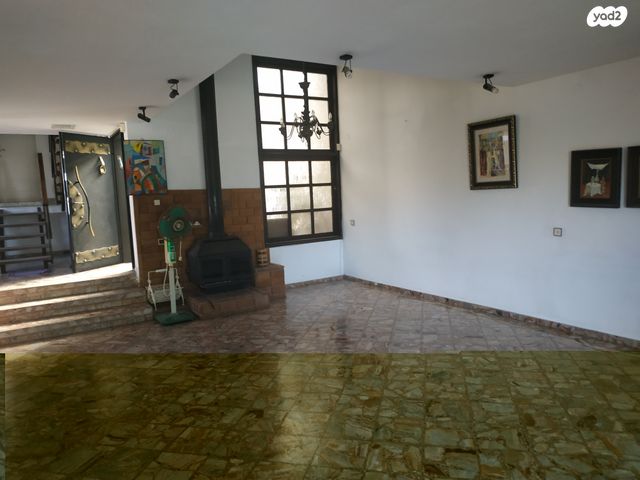 דו משפחתי, יפתח הגלעדי, ברנע, אשקלון