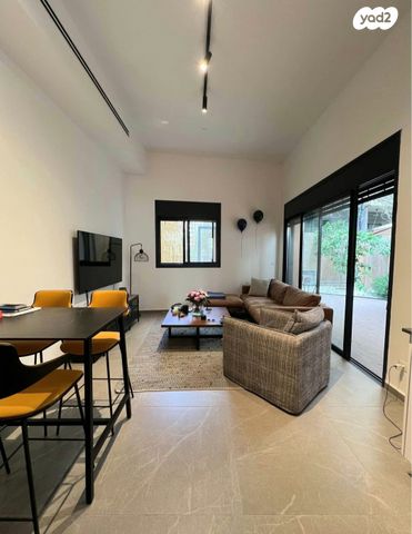 דירת גן, איתמר, חרוזים, רמת גן