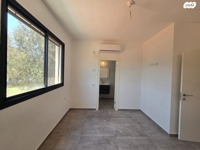 בית פרטי/ קוטג', פרדס חנה כרכור