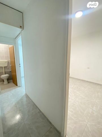 דופלקס, יאיר שטרן, קרית מנחם בגין, רמלה