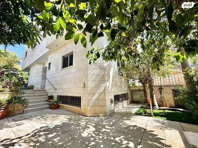 בית פרטי/ קוטג', אהוד, נאות יהודית ונווה ארזים, חולון