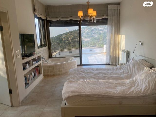 בית פרטי/ קוטג', נופית