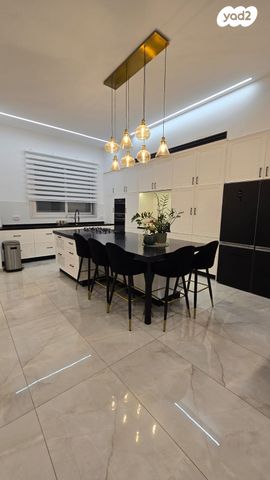 בית פרטי/ קוטג', עופרה חזה, באר שבע