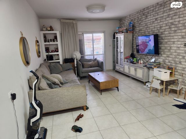 דירה, שדרות