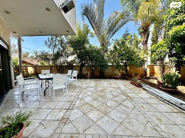 בית פרטי/ קוטג', אהוד, נאות יהודית ונווה ארזים, חולון