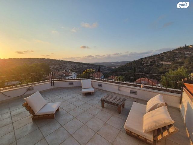 בית פרטי/ קוטג', נופית