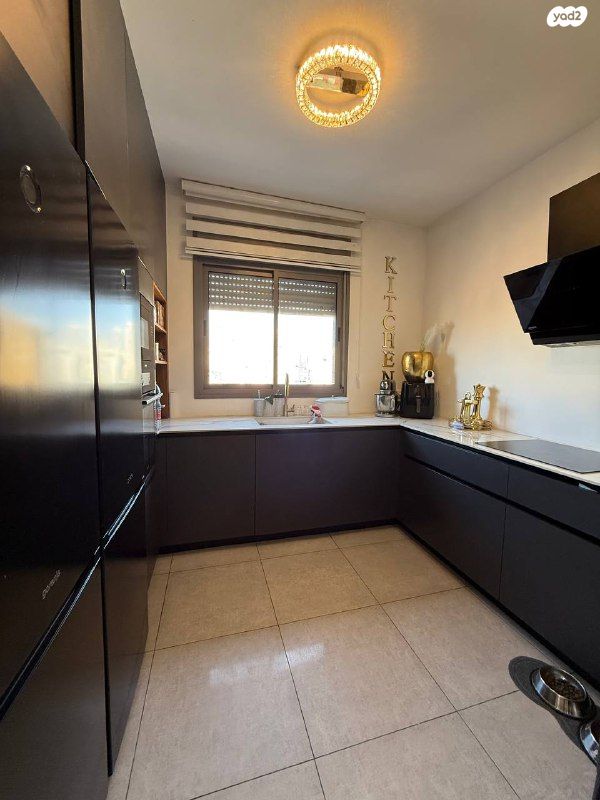 דירה, יוסף אהרונוביץ', נווה רמז, חולון