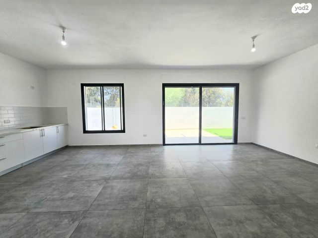 בית פרטי/ קוטג', פרדס חנה כרכור