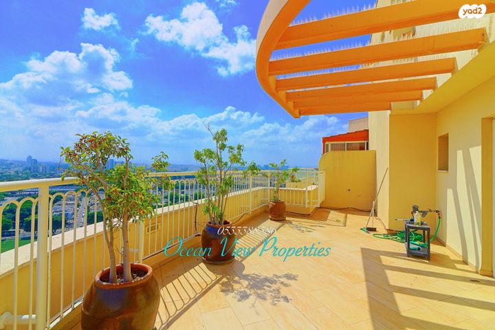 גג/ פנטהאוז, אסירי ציון 19, קרית שלום, תל אביב יפו