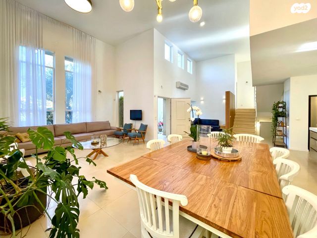 בית פרטי/ קוטג', חיים הזז, היובל, אור עקיבא