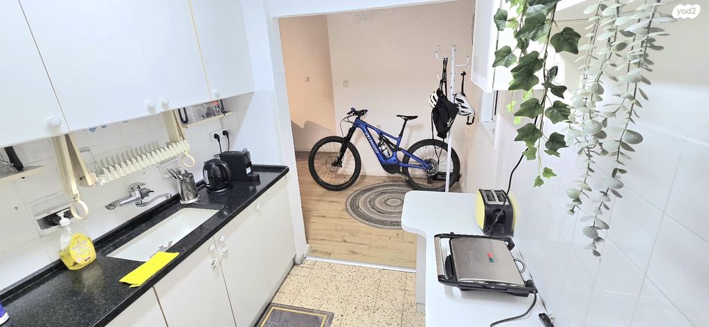 דירה, בנימיני, נחלת יצחק, תל אביב יפו