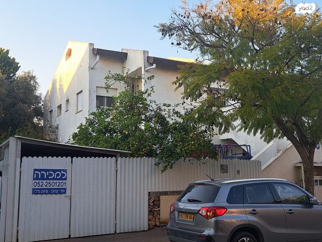 פורצי הדרך 