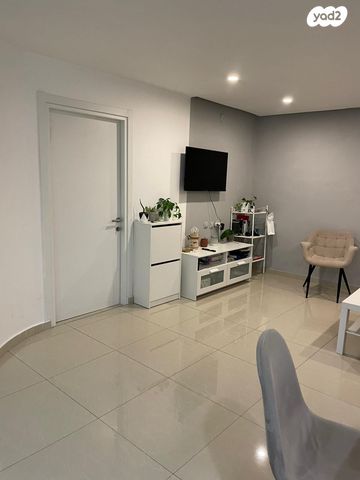 דירה, מוריה, שכונה א', באר שבע