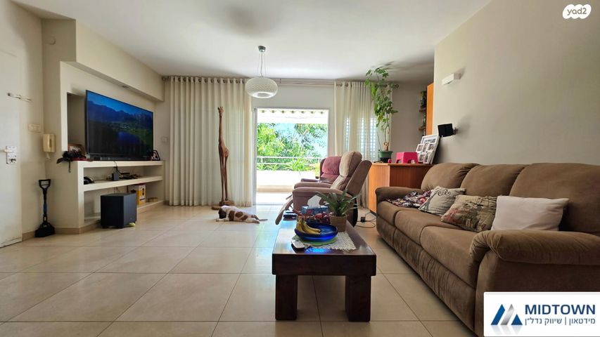 דירה, ד"ר משה סנה 15, סביוני הכפר, כפר סבא