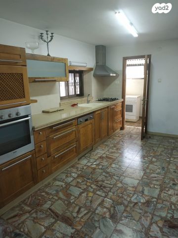 דו משפחתי, יפתח הגלעדי, ברנע, אשקלון