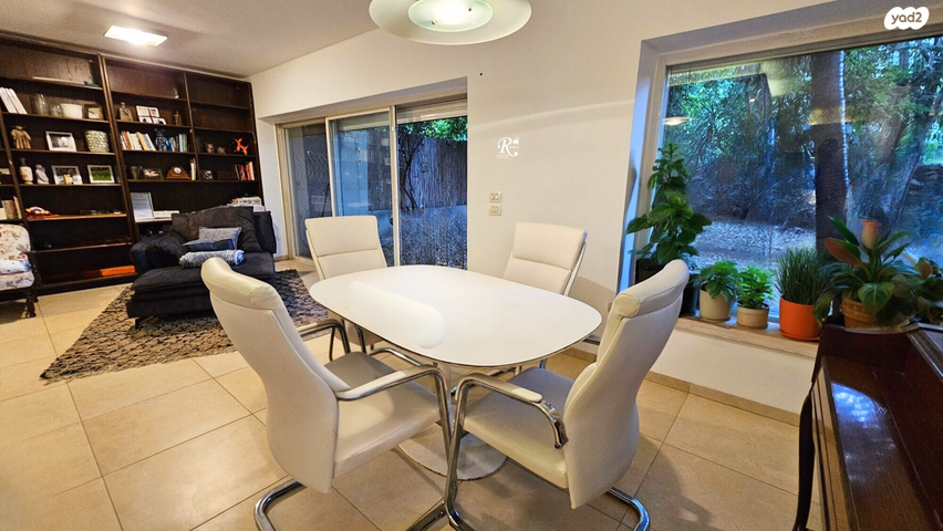 בית פרטי/ קוטג', סביון