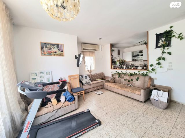 דירה, הרב קוק 57, צפון מערב מרכז העיר, נתניה