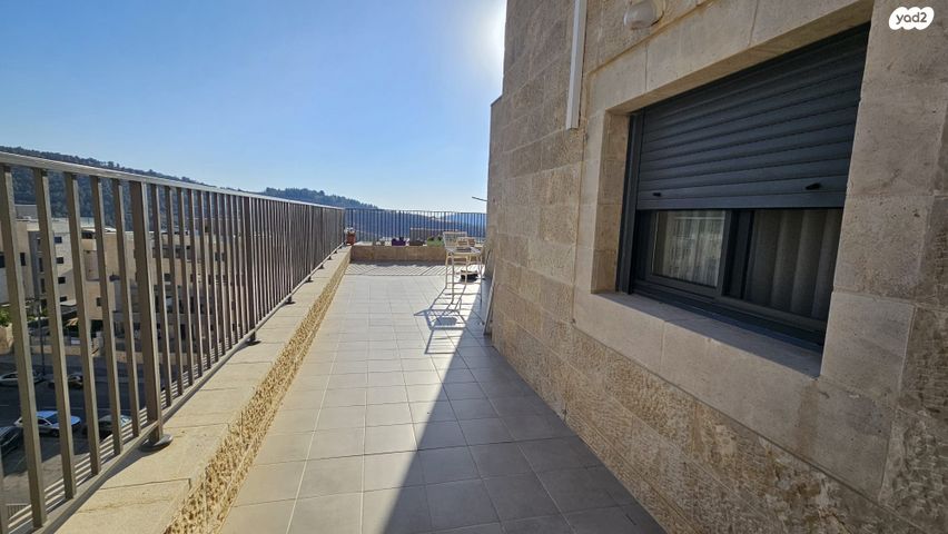 גג/ פנטהאוז, אבנר חי שאקי, גילה, ירושלים