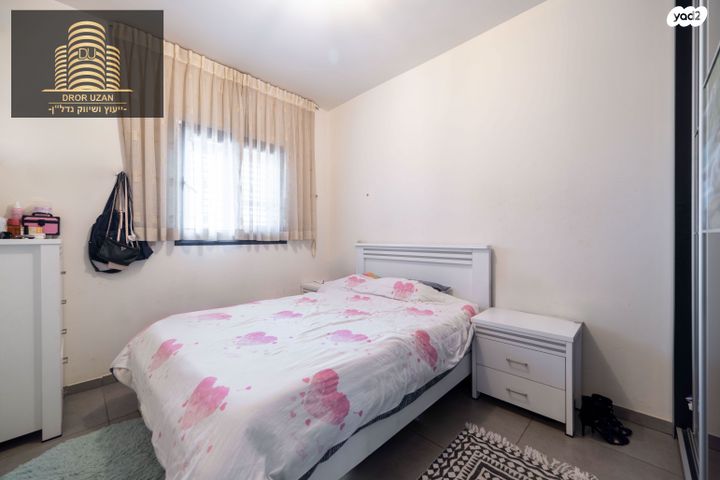 דופלקס, מנחם רצון, מחנה יהודה, פתח תקווה