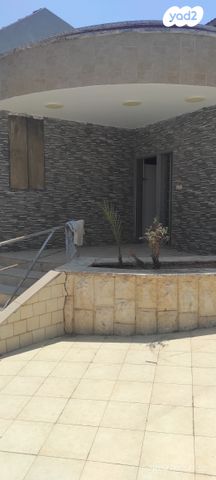 בית פרטי/ קוטג', שטרוק, נווה עוז, פתח תקווה