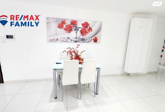 דירה, הרצל 1, מרכז העיר, קרית אתא