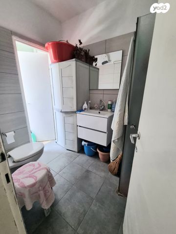 דירה, הרב קוק 57, צפון מערב מרכז העיר, נתניה