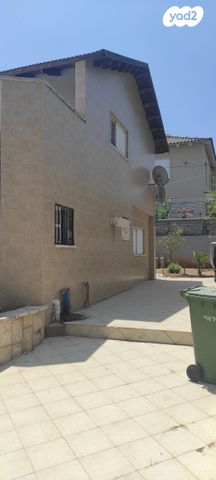 בית פרטי/ קוטג', שטרוק, נווה עוז, פתח תקווה