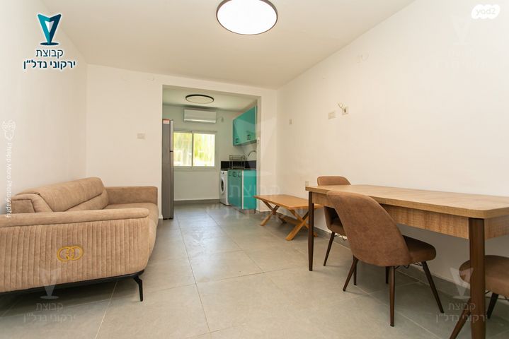 דירה, שדרות ג'יימס דה רוטשילד, קרית אליהו, חיפה