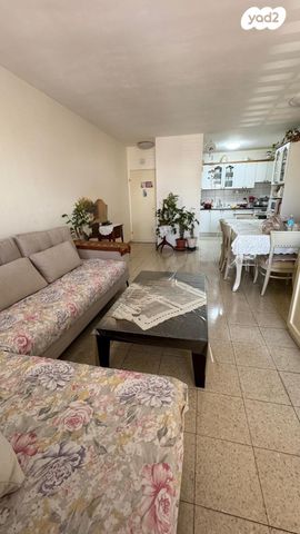 דירה, האדמו"ר האמצעי 3, חב"ד, נווה אורנים, לוד