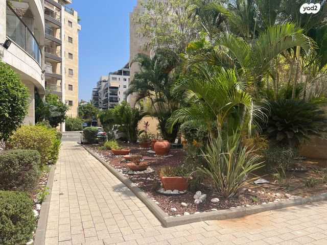 דירה, יגאל מוסינזון, כפר גנים ג, פתח תקווה