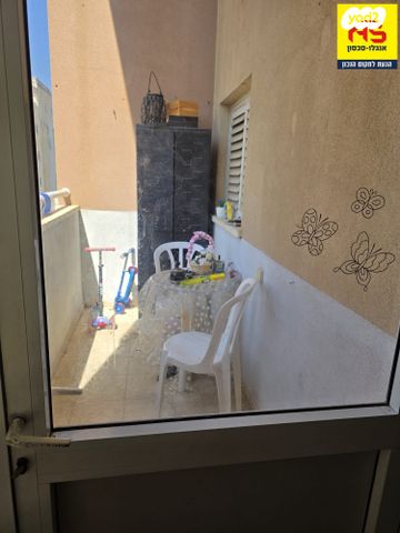 דירה, סוקולוב, הוד השרון